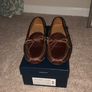 New w/ box Cole Haan brown loafers size 11